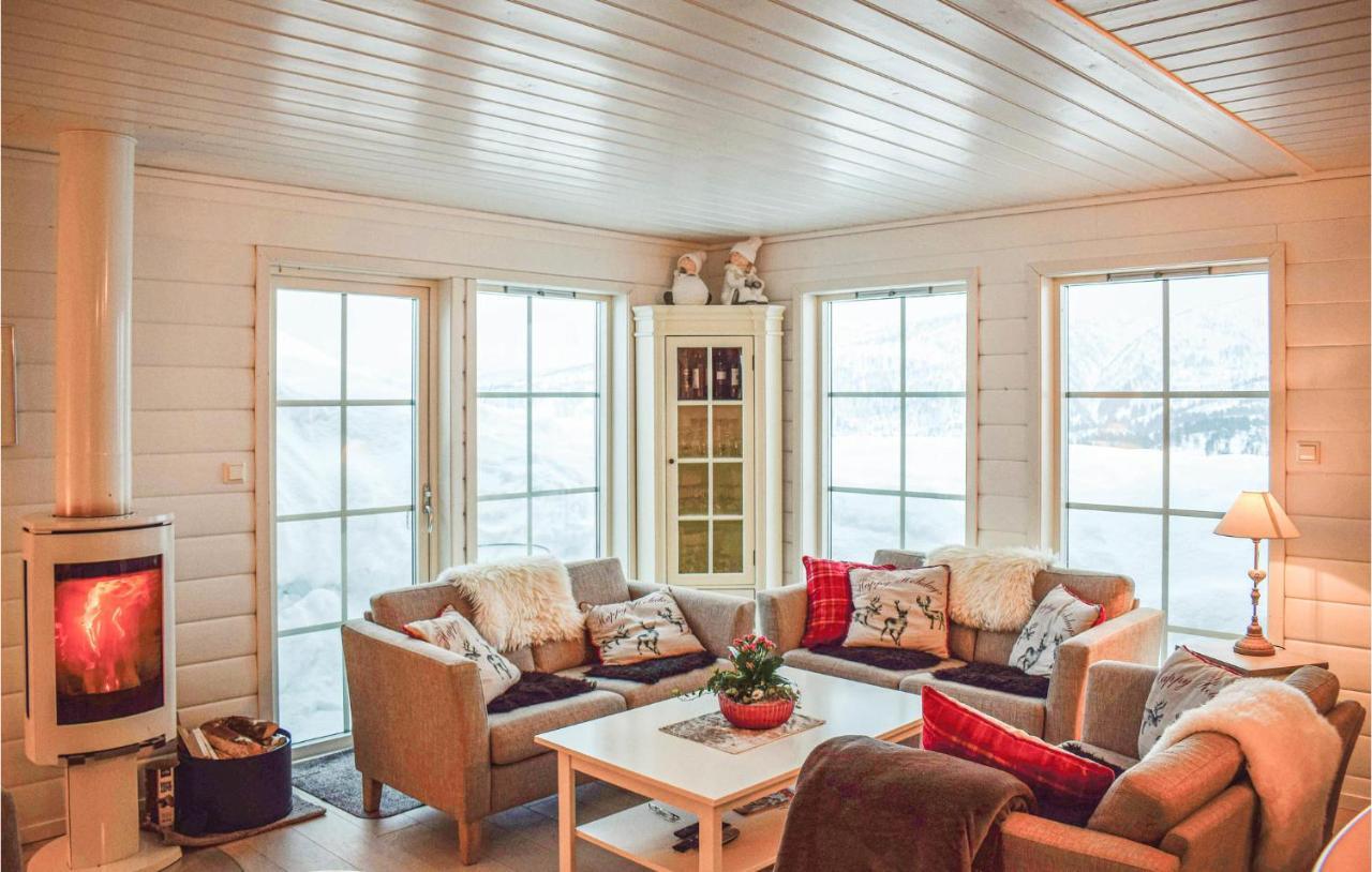 5 Bedroom Cozy Home In Norheimsund Exterior photo